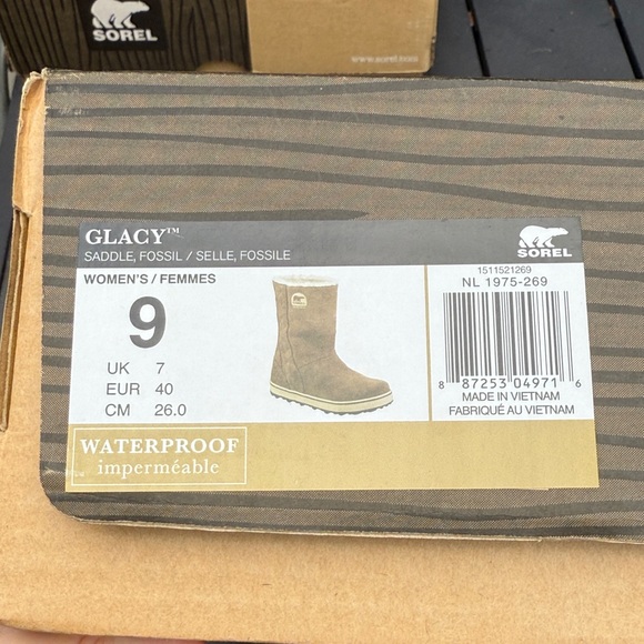 Sorel Women's Glacy Saddle Boots - Picture 6 of 6